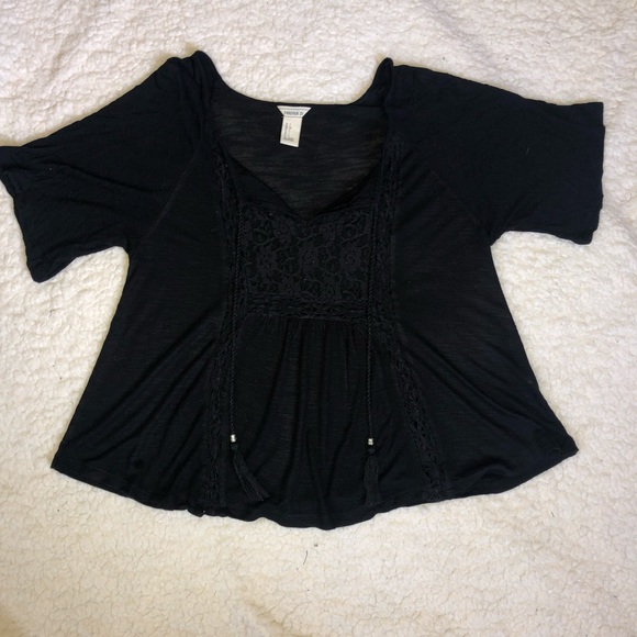 Shirt - Picture 2 of 5